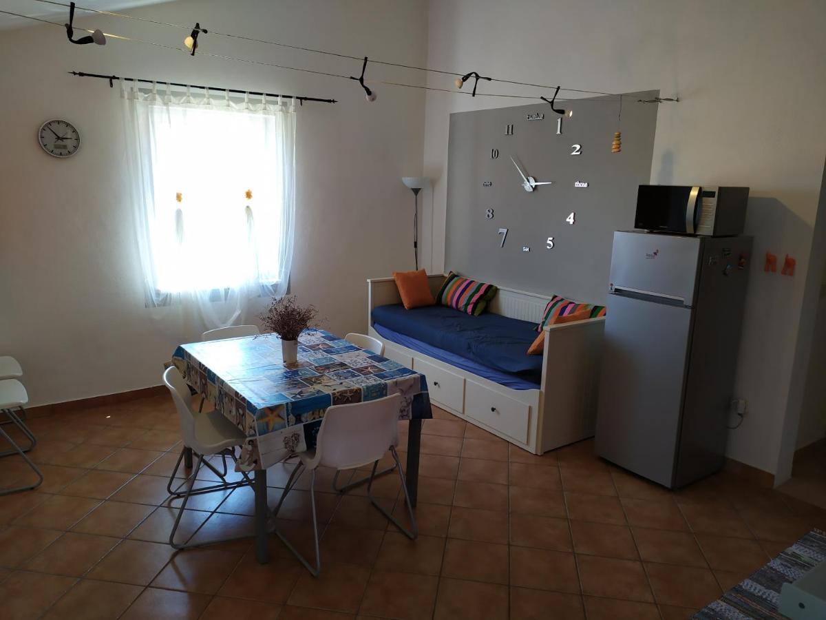 Sunny Blue Apartament Nerezine Bagian luar foto