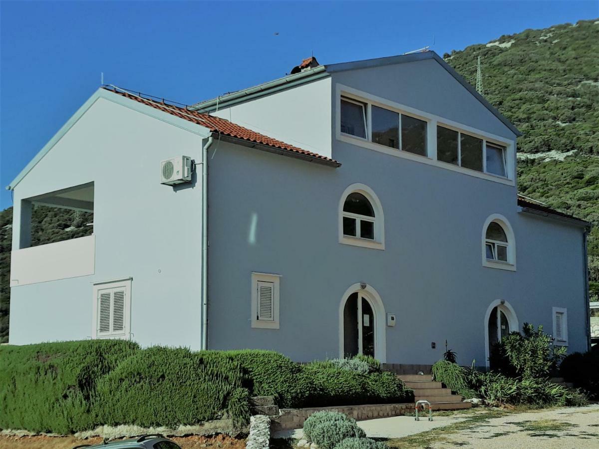 Sunny Blue Apartament Nerezine Bagian luar foto
